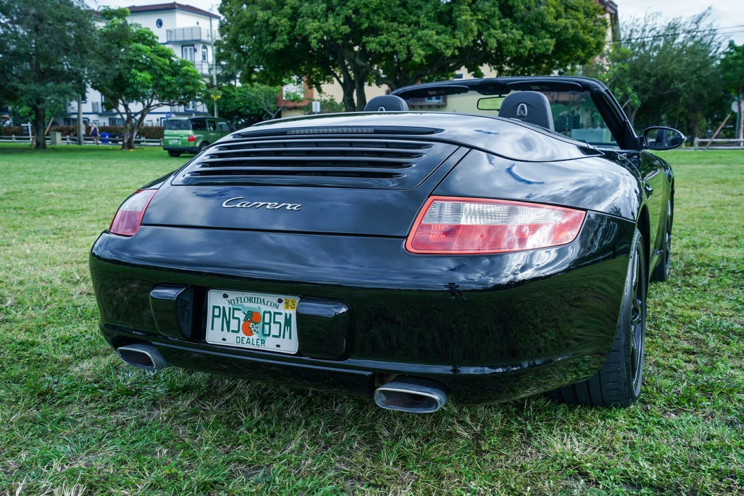 2005 Porsche 997 Carrera - Image 27 of 31