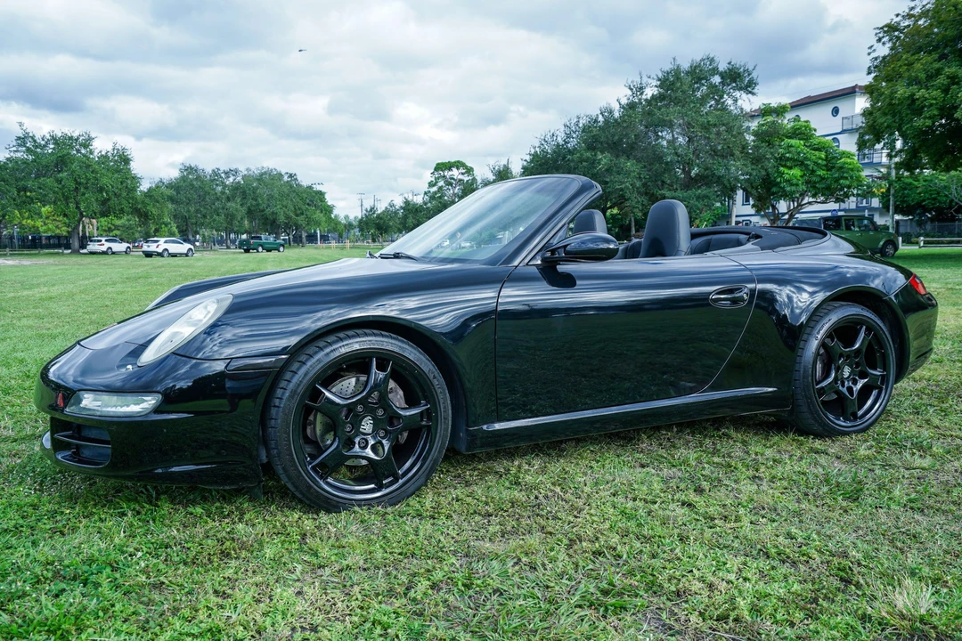 2005 Porsche 997 Carrera - Image 2 of 31