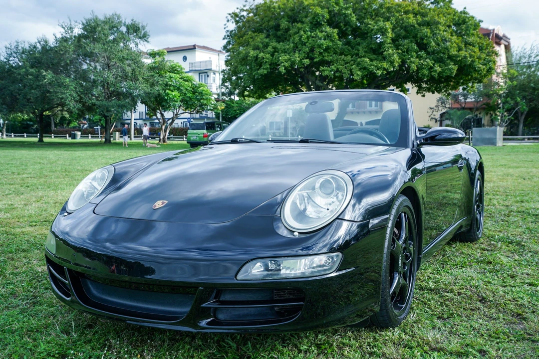2005 Porsche 997 Carrera - Image 5 of 31