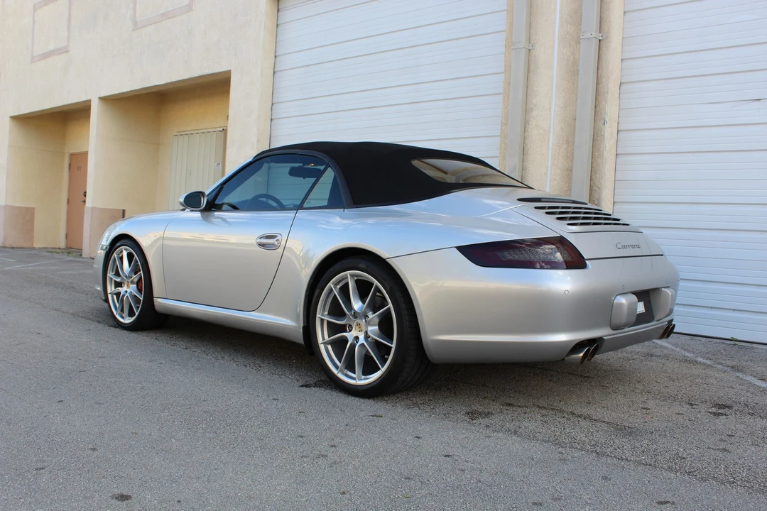 2005 Porsche 997 Carrera - Image 5 of 31