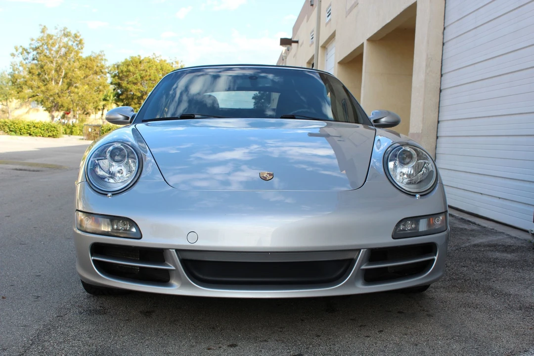 2005 Porsche 997 Carrera - Image 9 of 31