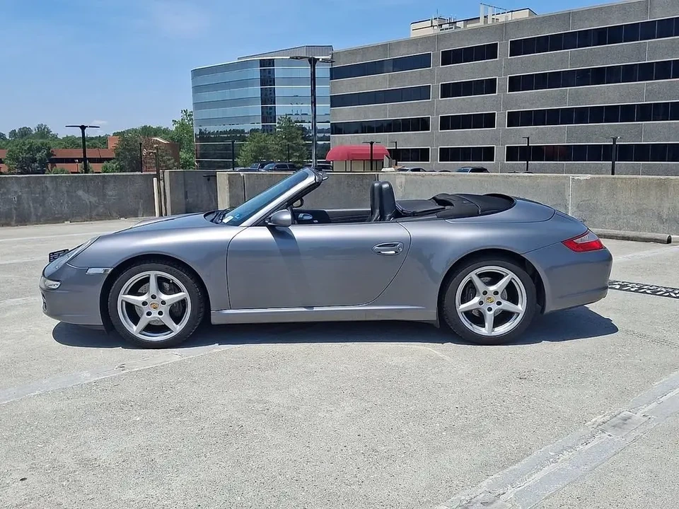 2005 Porsche 997 Carrera - Image 16 of 31