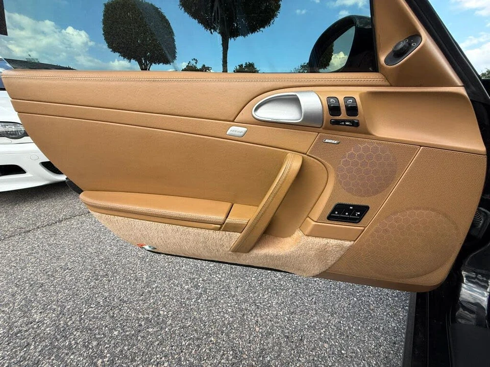 2005 Porsche 997 Carrera - Image 30 of 31