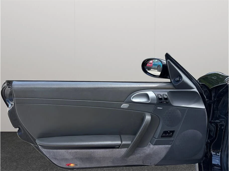 2005 Porsche 997 Carrera - Image 17 of 31