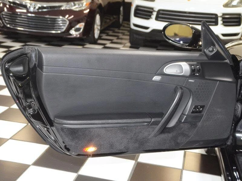 2005 Porsche 997 Carrera - Image 17 of 31