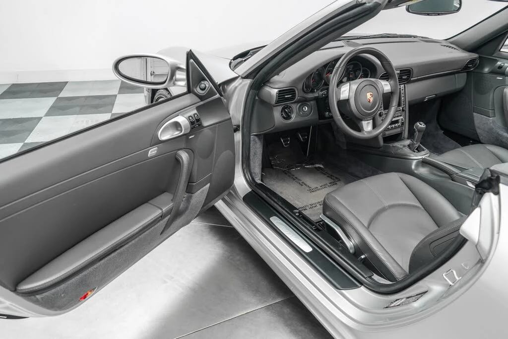 2005 Porsche 997 Carrera - Image 22 of 31