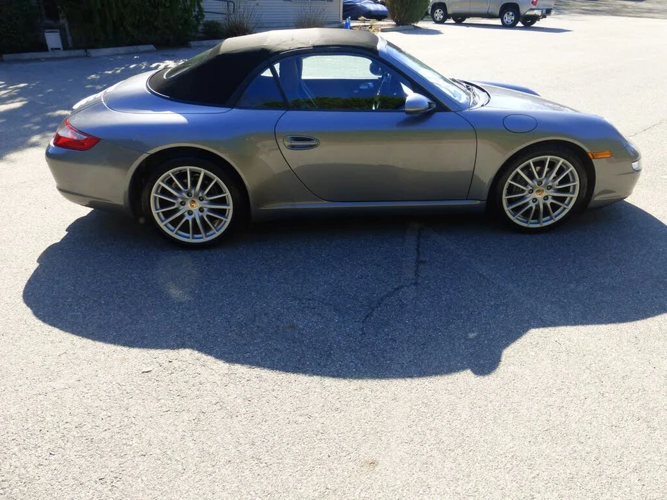 2005 Porsche 997 Carrera - Image 13 of 31