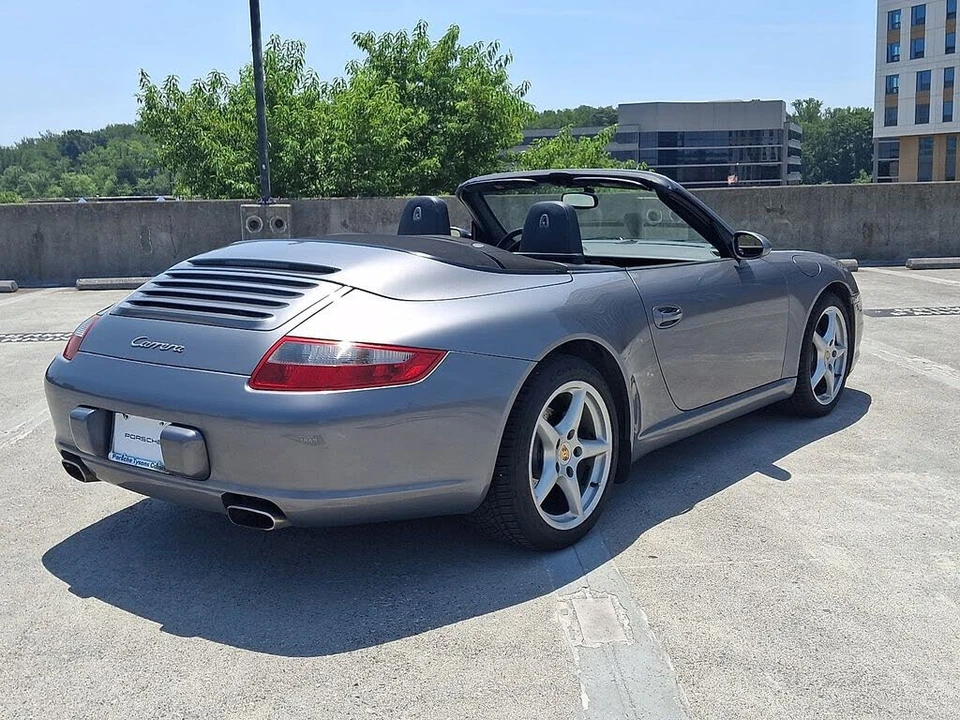 2005 Porsche 997 Carrera - Image 8 of 31