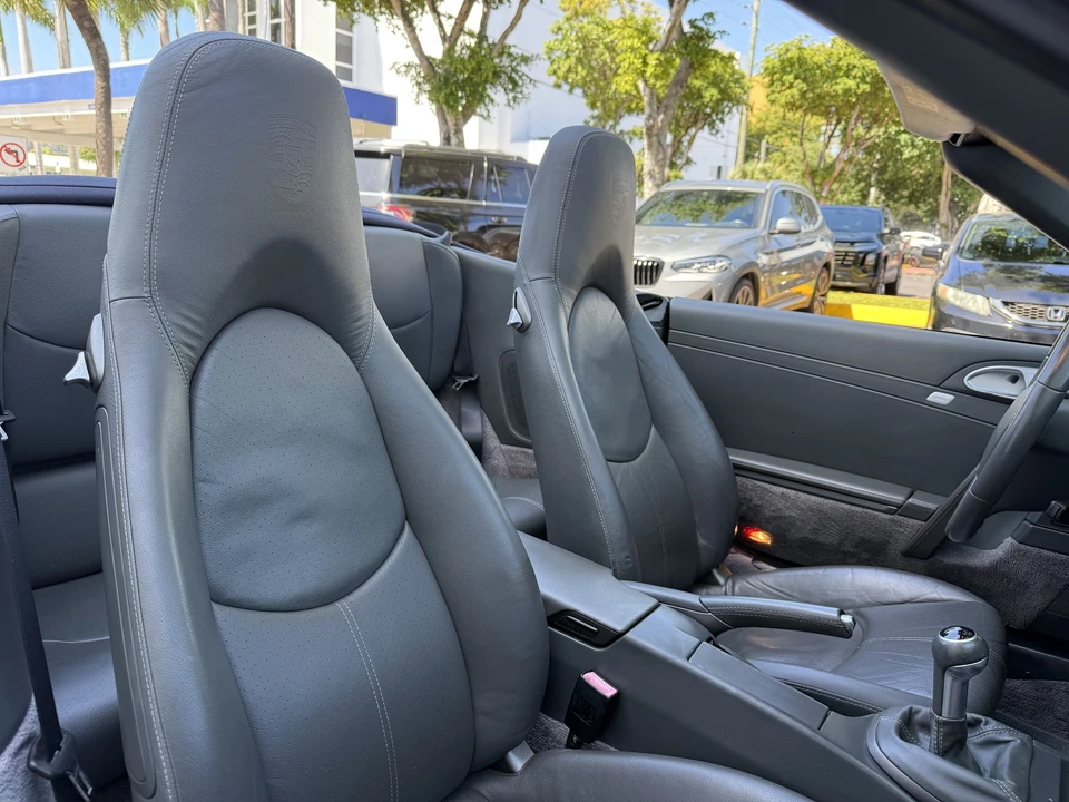 2005 Porsche 997 Carrera - Image 9 of 23