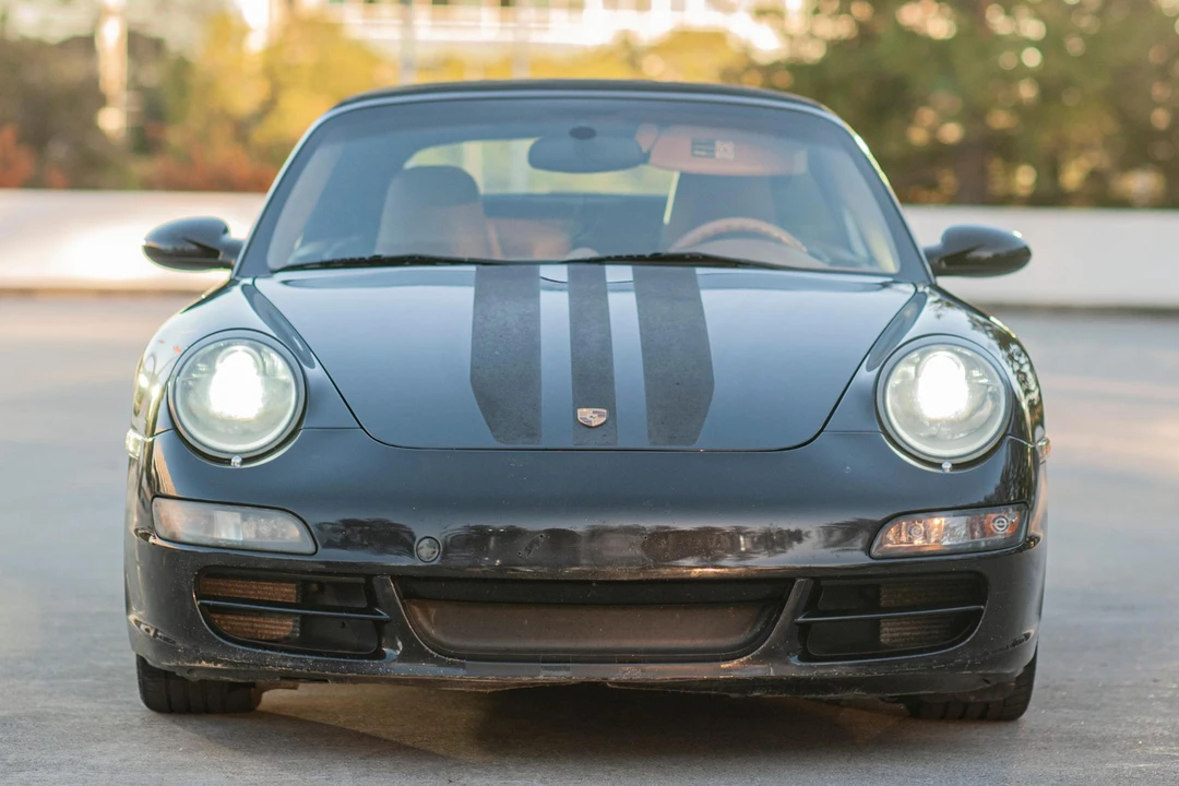 2005 Porsche 997 Carrera - Image 2 of 31
