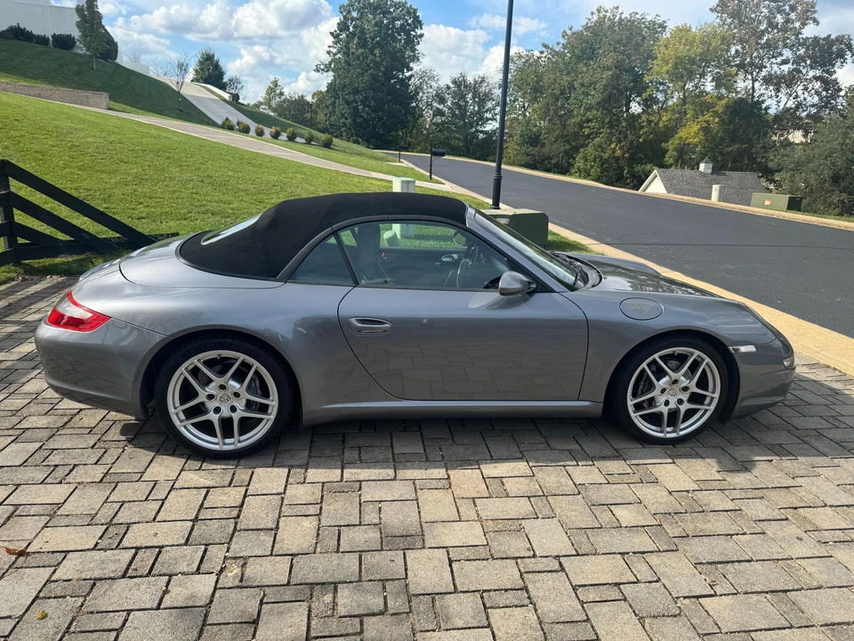 2005 Porsche 997 Carrera - Image 17 of 31