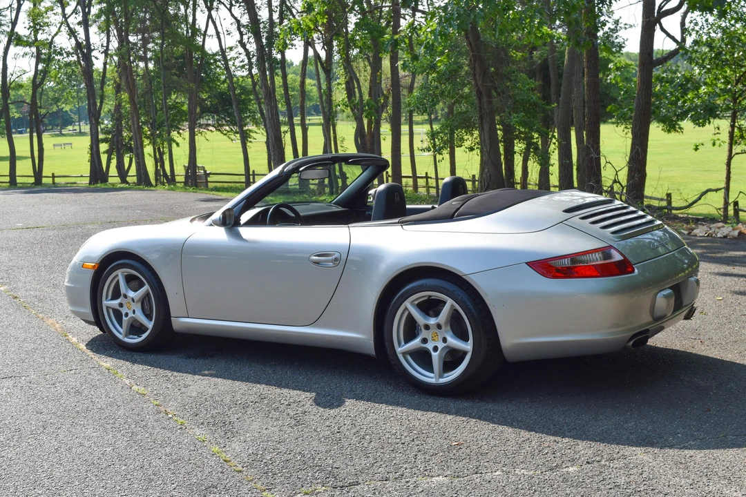 2005 Porsche 997 Carrera - Image 17 of 31