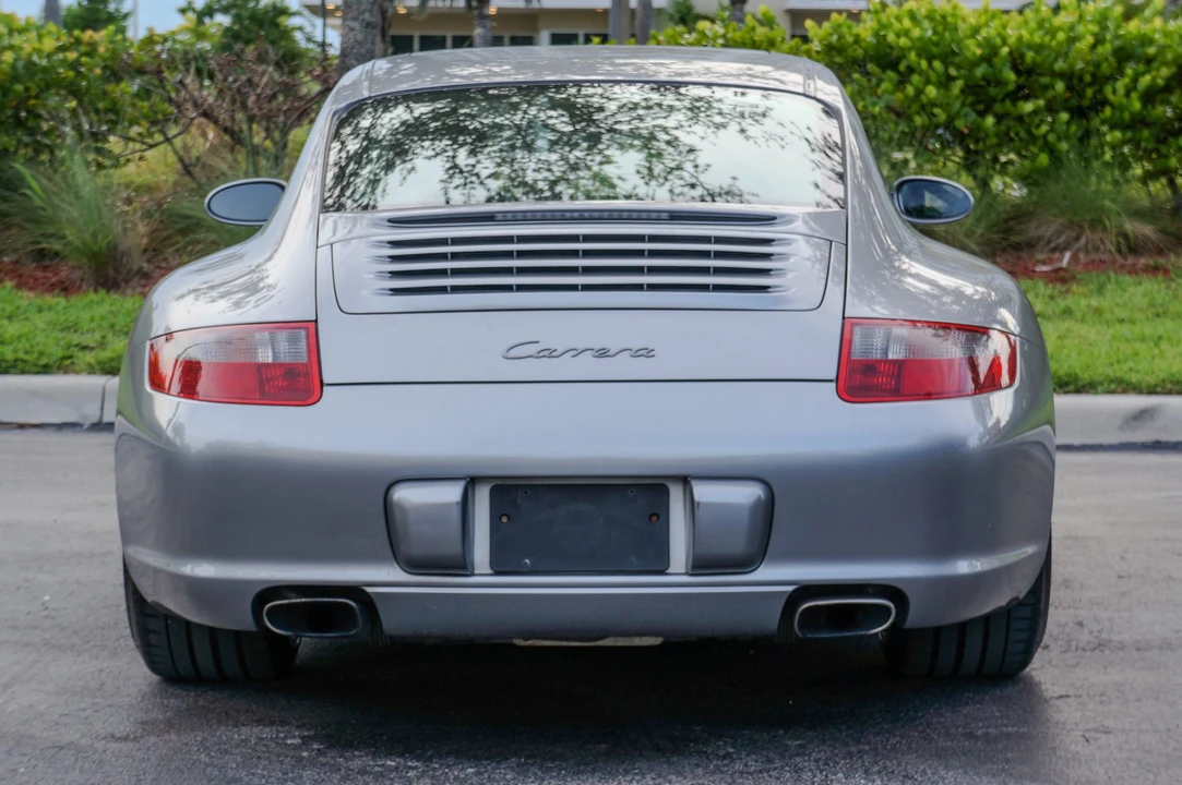2005 Porsche 997 Carrera - Image 17 of 31