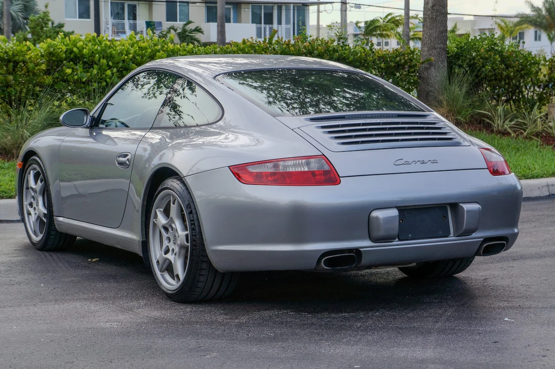 2005 Porsche 997 Carrera - Image 21 of 31