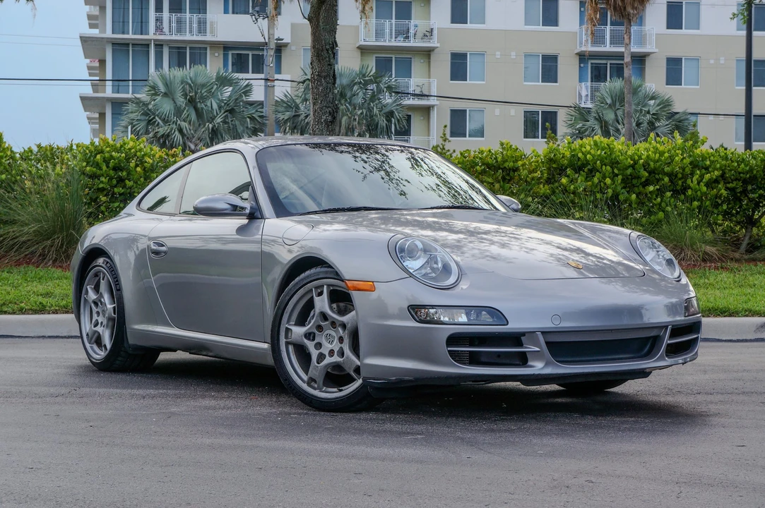 2005 Porsche 997 Carrera - Image 10 of 31