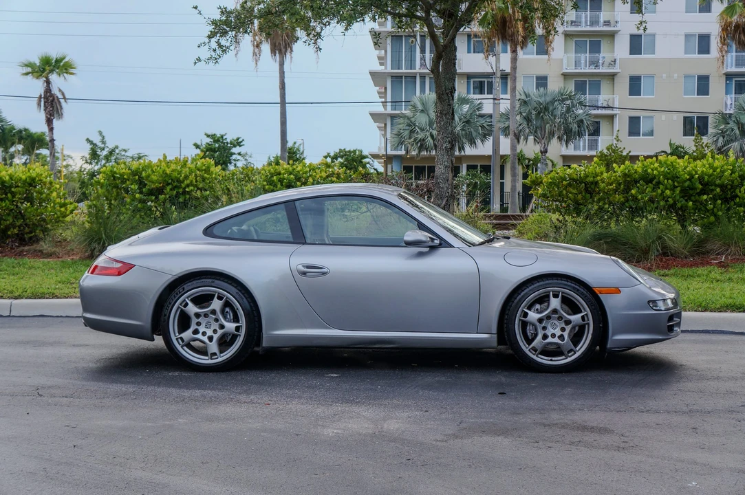 2005 Porsche 997 Carrera - Image 11 of 31