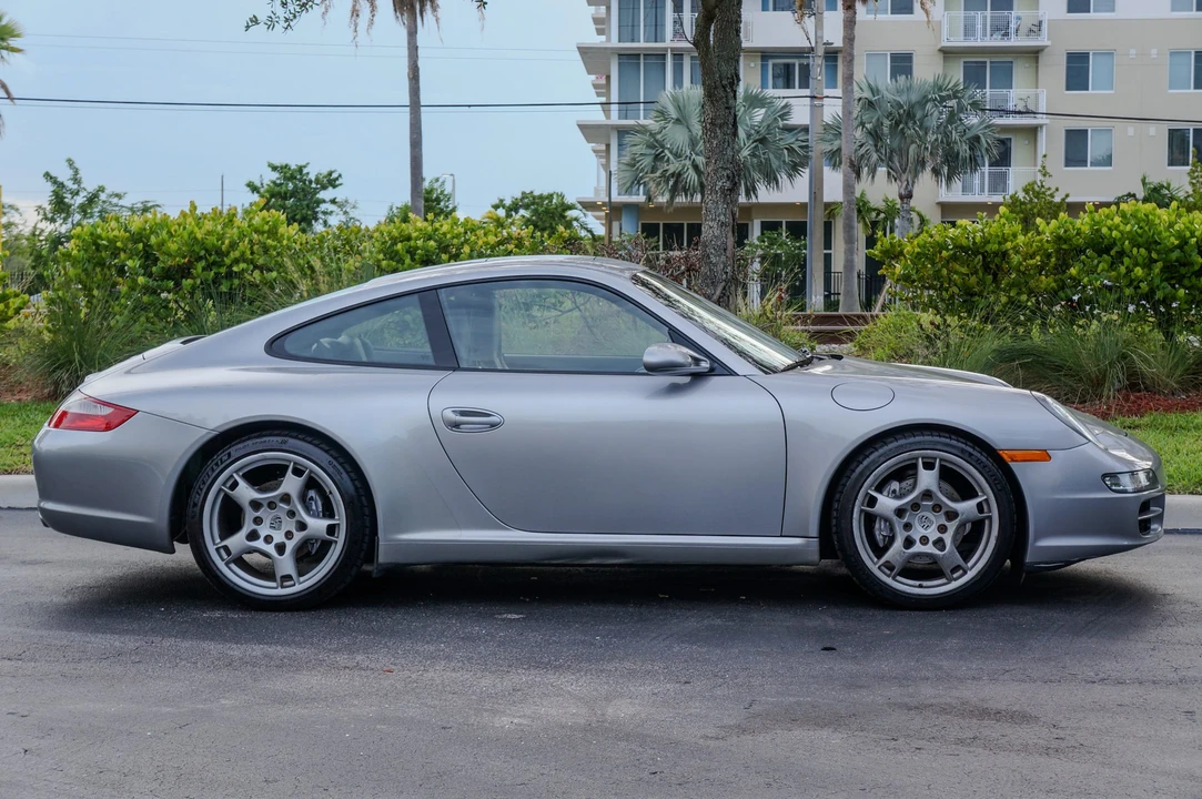 2005 Porsche 997 Carrera - Image 12 of 31