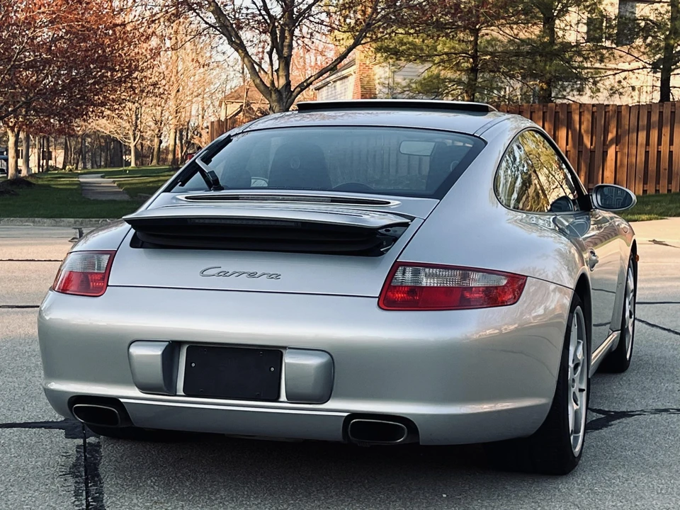 2005 Porsche 997 Carrera - Image 17 of 31