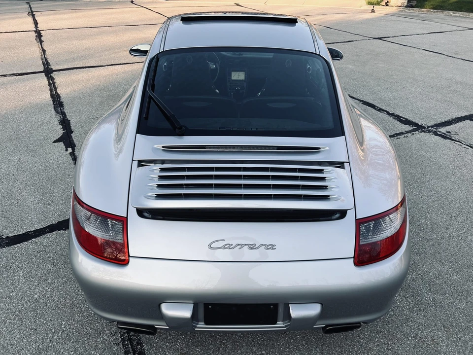 2005 Porsche 997 Carrera - Image 15 of 31