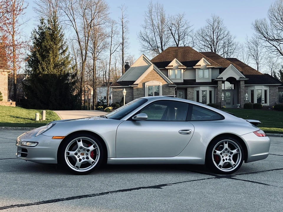 2005 Porsche 997 Carrera - Image 8 of 31