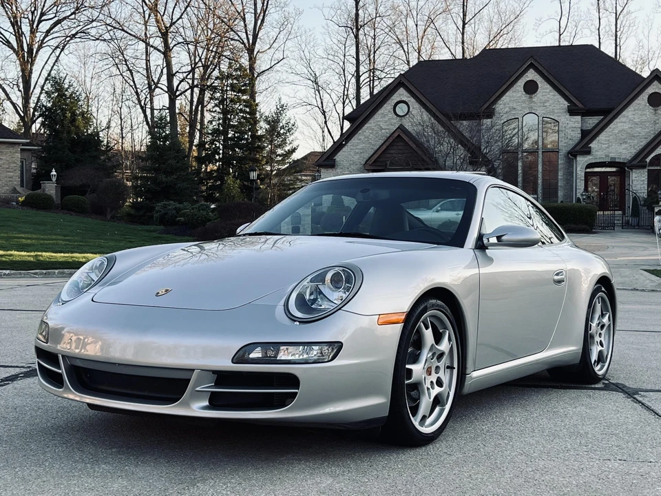 2005 Porsche 997 Carrera - Image 2 of 31