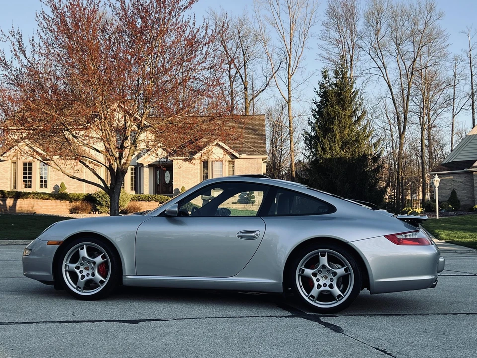 2005 Porsche 997 Carrera - Image 6 of 31