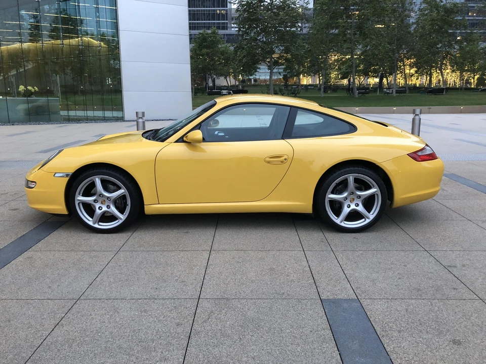 2005 Porsche 997 Carrera - Image 25 of 31