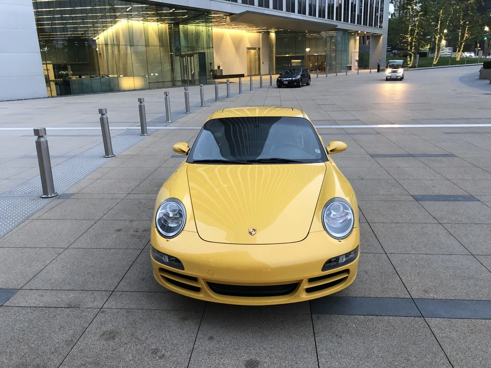 2005 Porsche 997 Carrera - Image 28 of 31