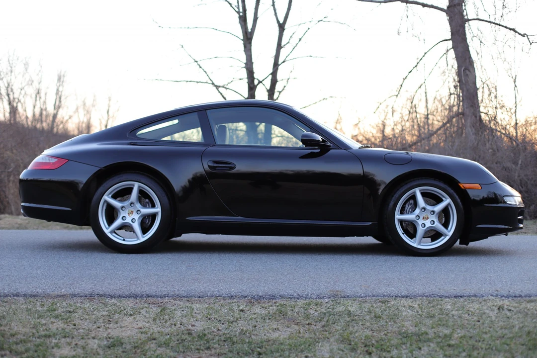 2005 Porsche 997 Carrera - Image 13 of 31
