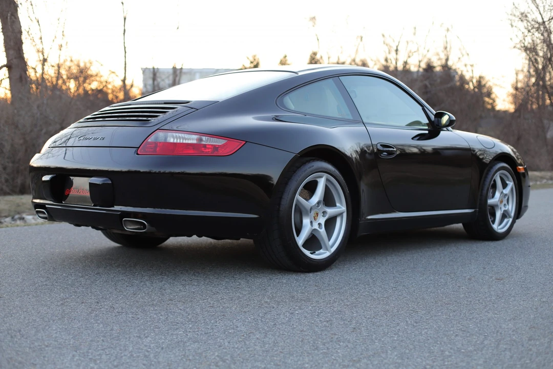 2005 Porsche 997 Carrera - Image 16 of 31