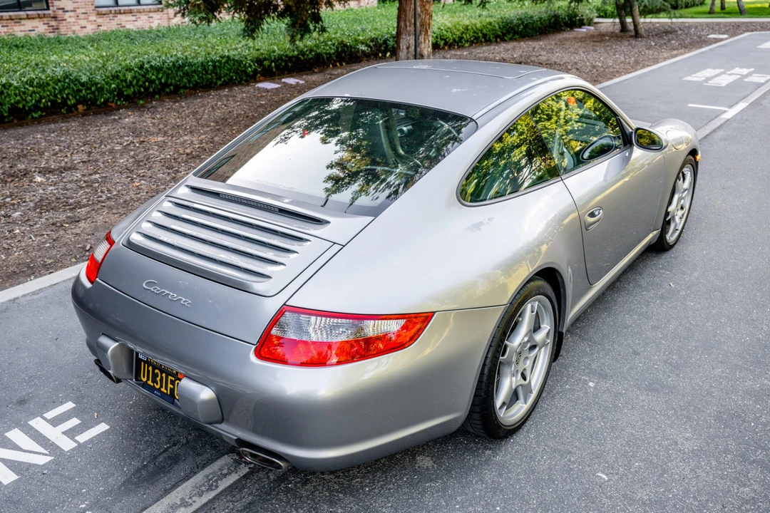 2005 Porsche 997 Carrera - Image 10 of 31