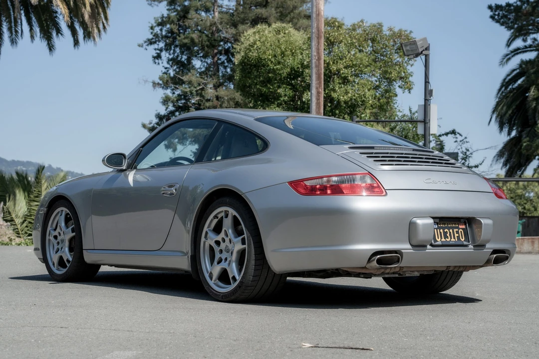 2005 Porsche 997 Carrera - Image 24 of 31