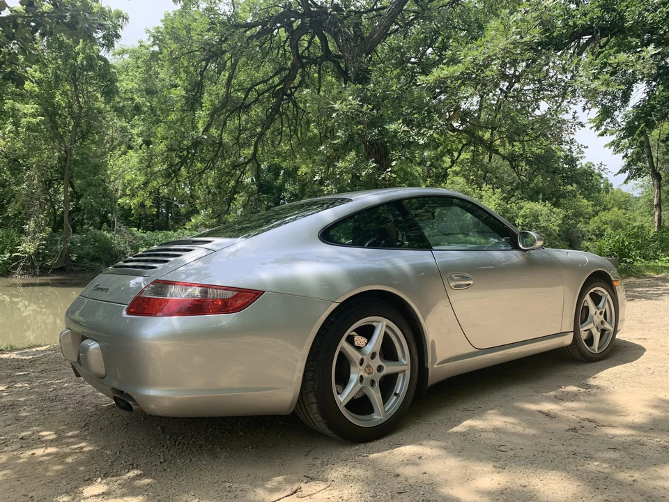 2005 Porsche 997 Carrera - Image 9 of 31
