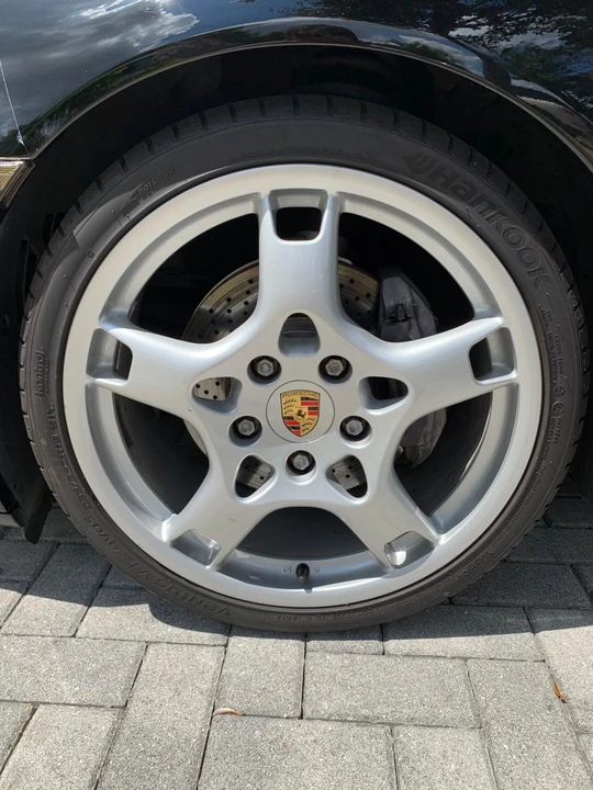 2005 Porsche 997 Carrera - Image 19 of 31