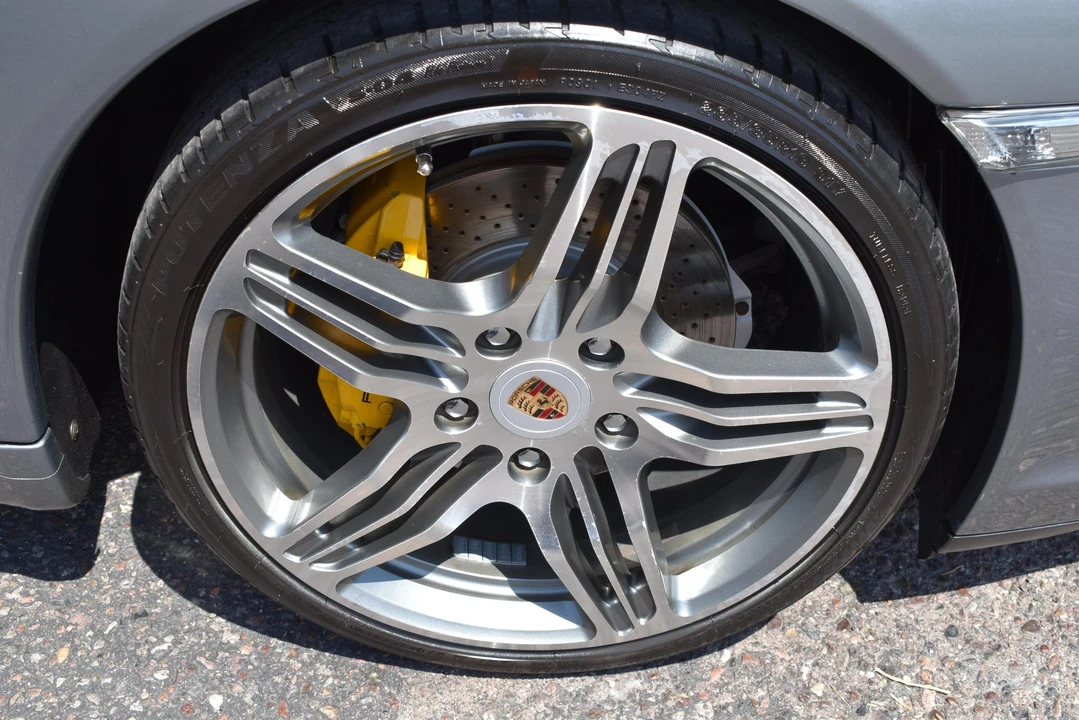 2005 Porsche 997 Carrera - Image 25 of 31