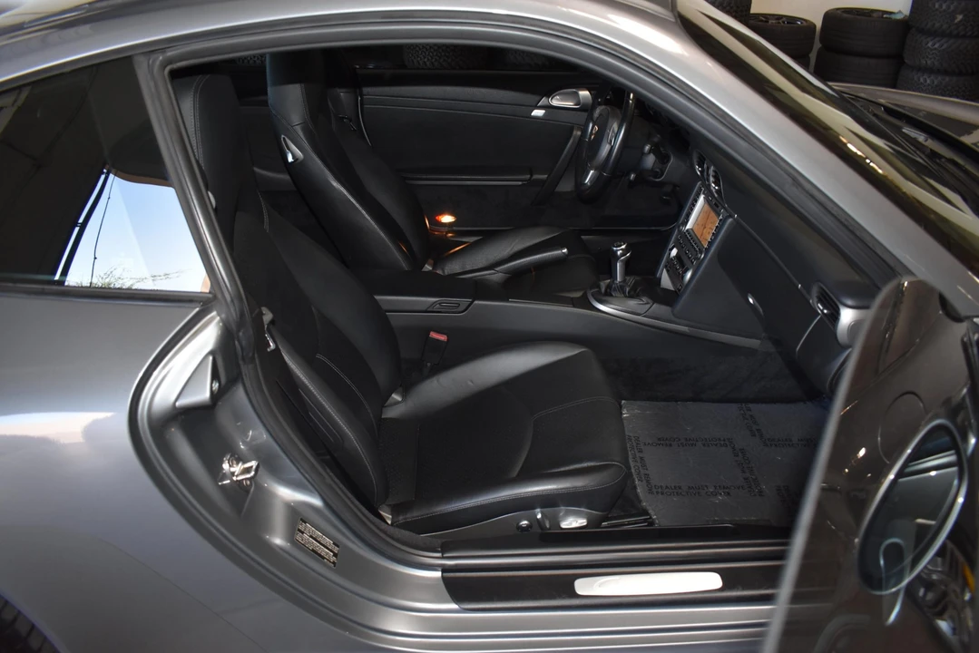 2005 Porsche 997 Carrera - Image 29 of 31