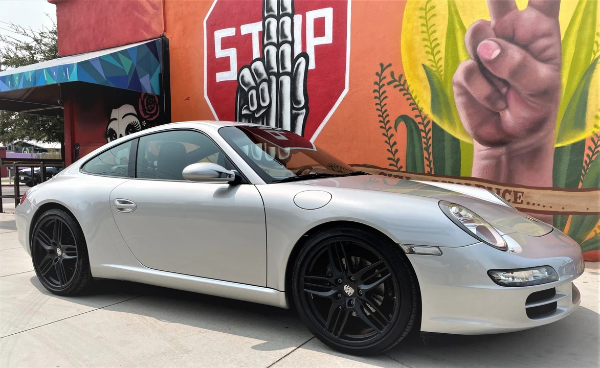 2005 Porsche 997 Carrera - Image 2 of 31