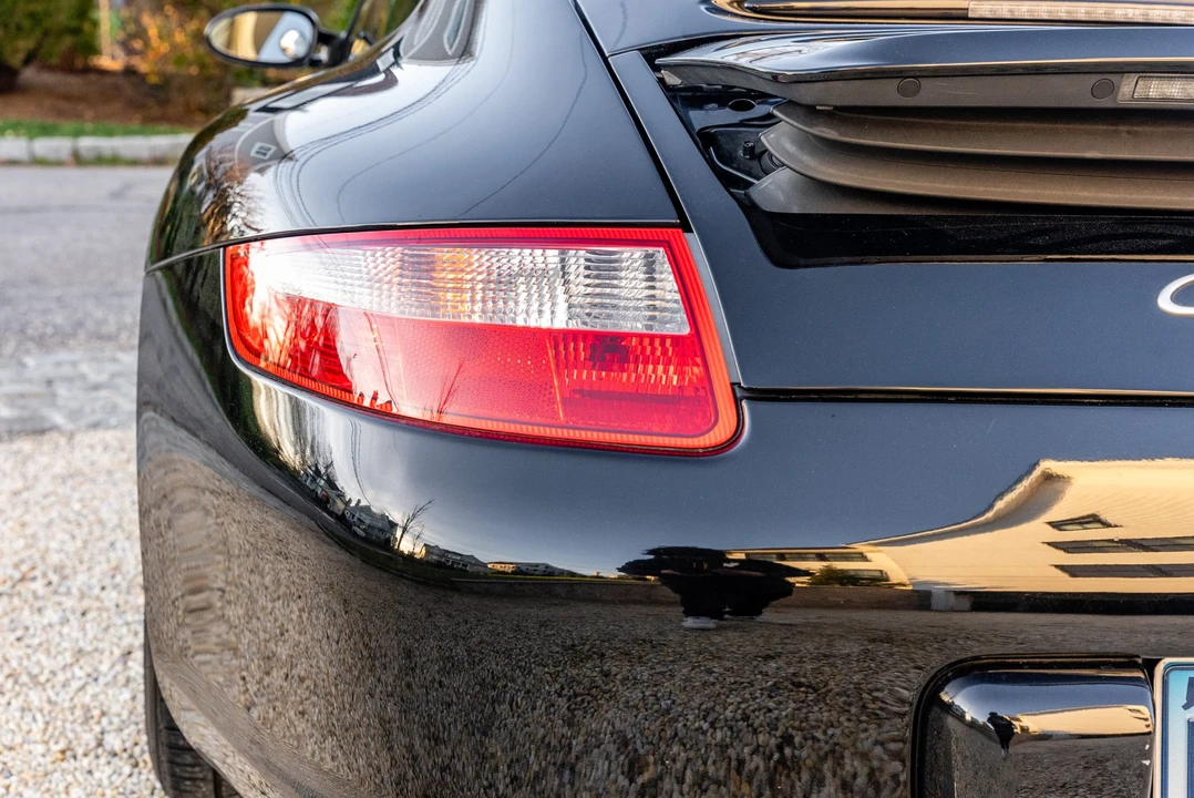 2005 Porsche 997 Carrera - Image 22 of 31