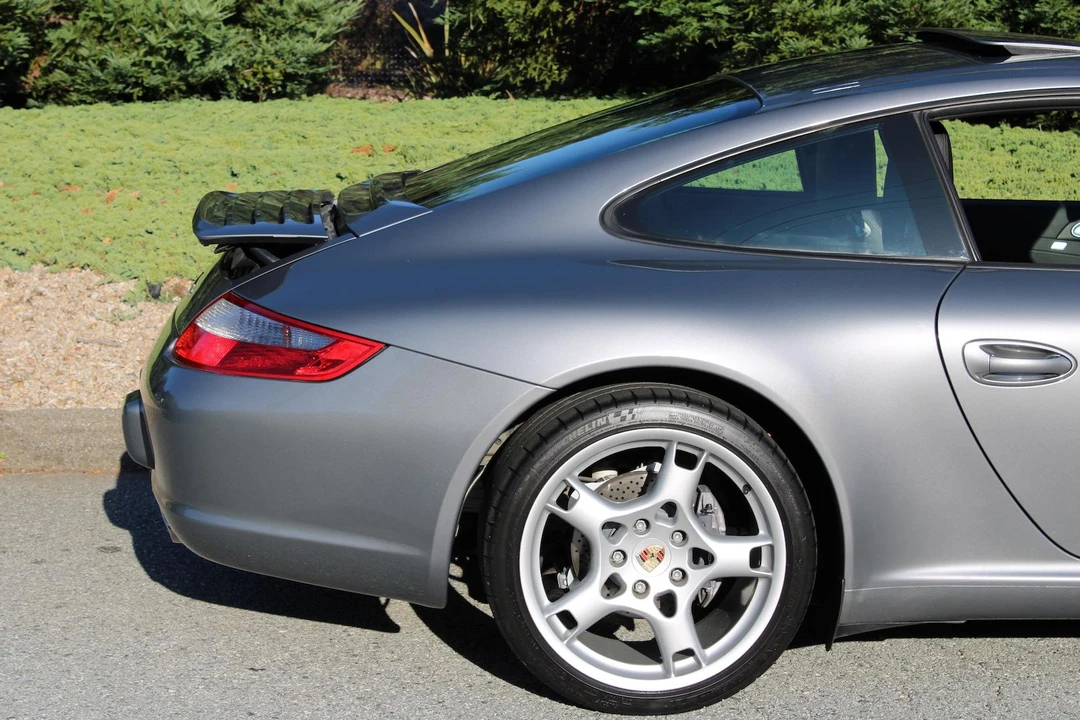 2005 Porsche 997 Carrera - Image 28 of 31