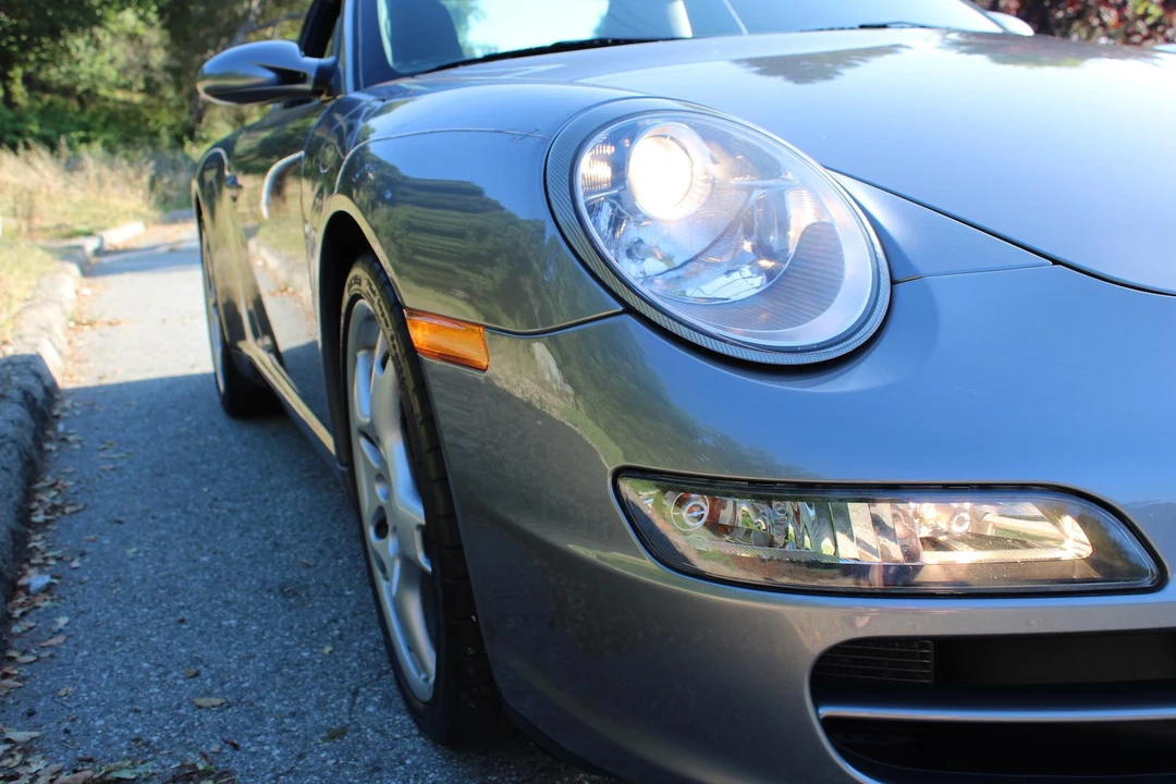 2005 Porsche 997 Carrera - Image 25 of 31