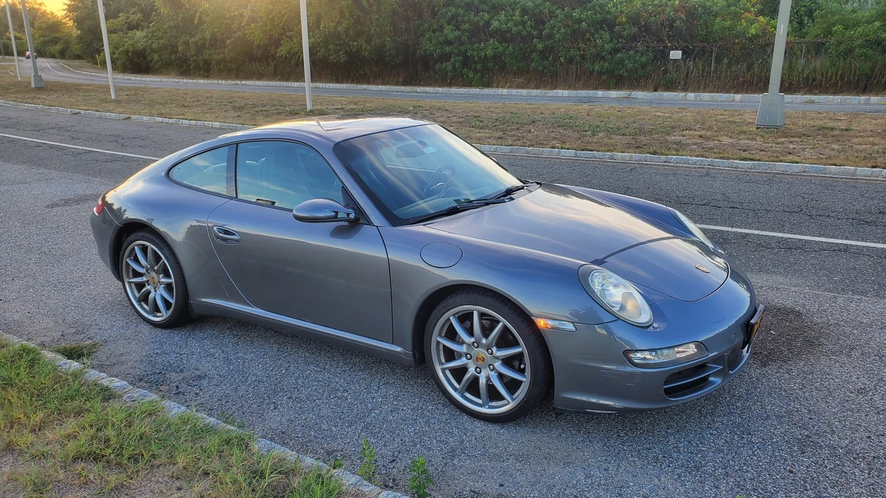2005 Porsche 997 Carrera - Image 11 of 31