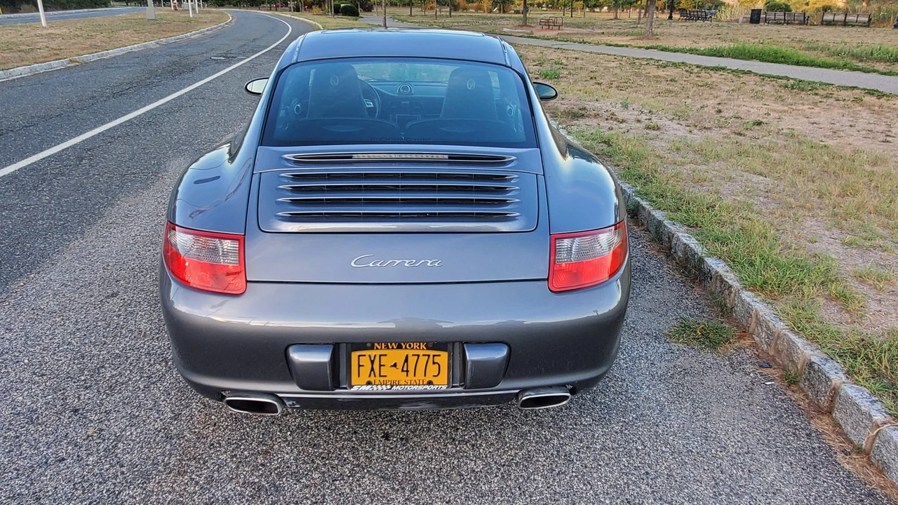 2005 Porsche 997 Carrera - Image 5 of 31