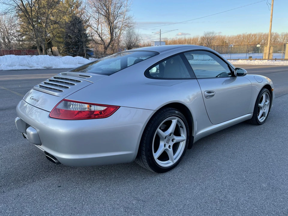 2005 Porsche 997 Carrera - Image 13 of 31