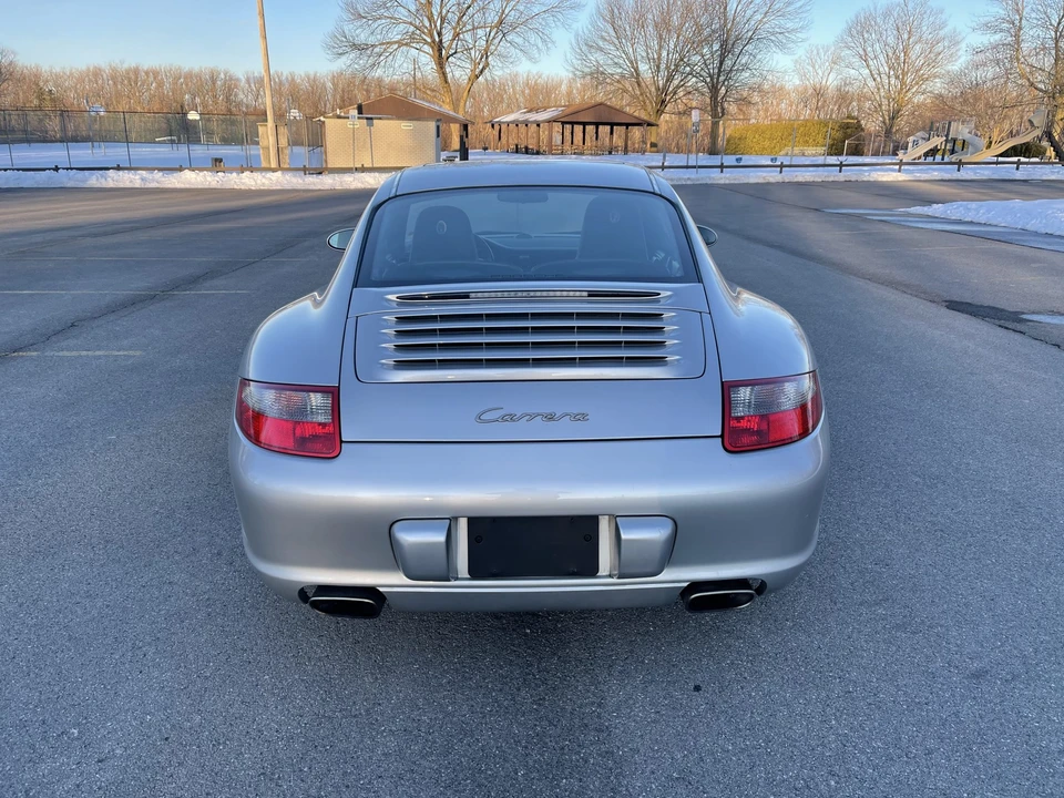 2005 Porsche 997 Carrera - Image 9 of 31