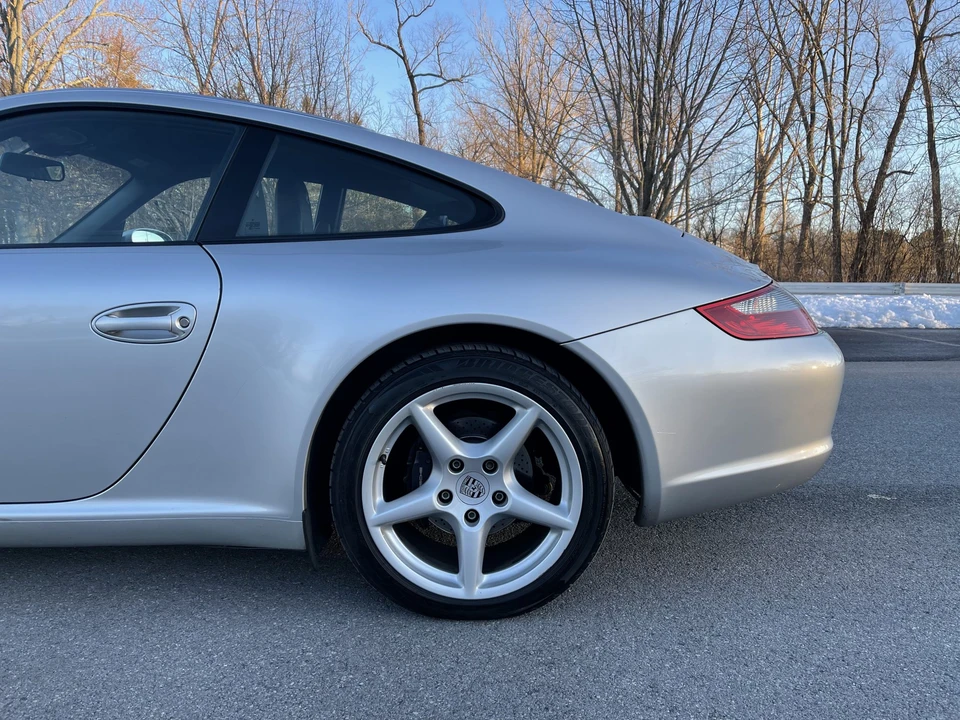 2005 Porsche 997 Carrera - Image 22 of 31