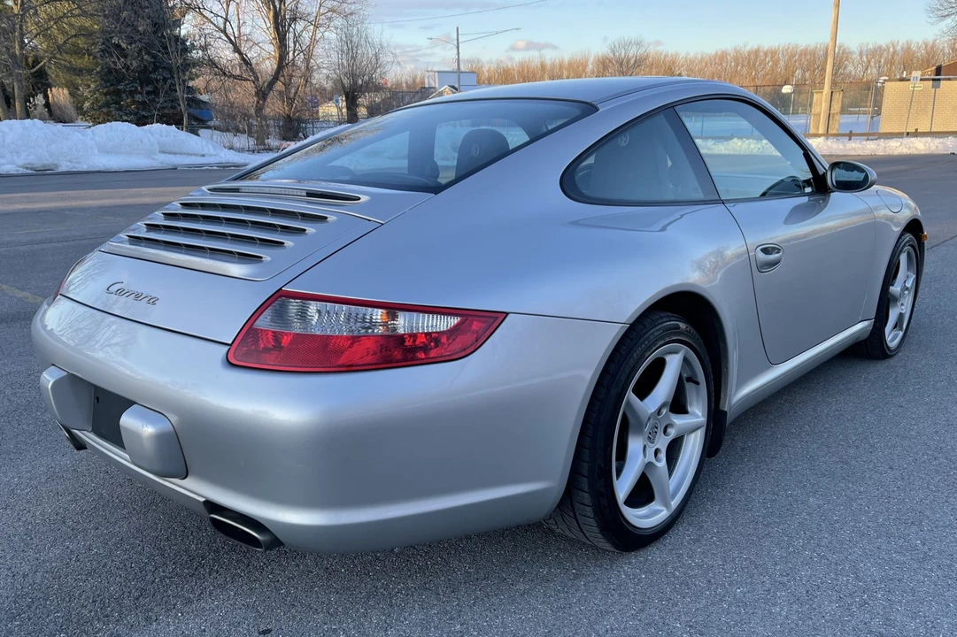 2005 Porsche 997 Carrera - Image 12 of 31