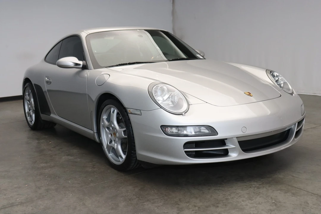 2005 Porsche 997 Carrera - Image 5 of 31