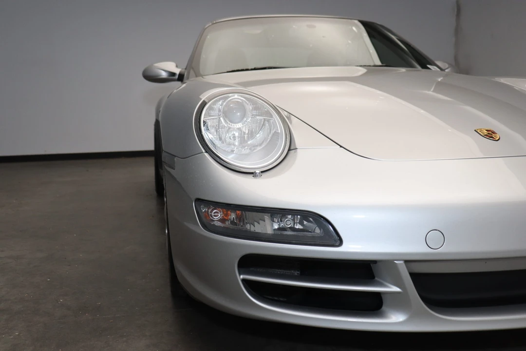 2005 Porsche 997 Carrera - Image 14 of 31