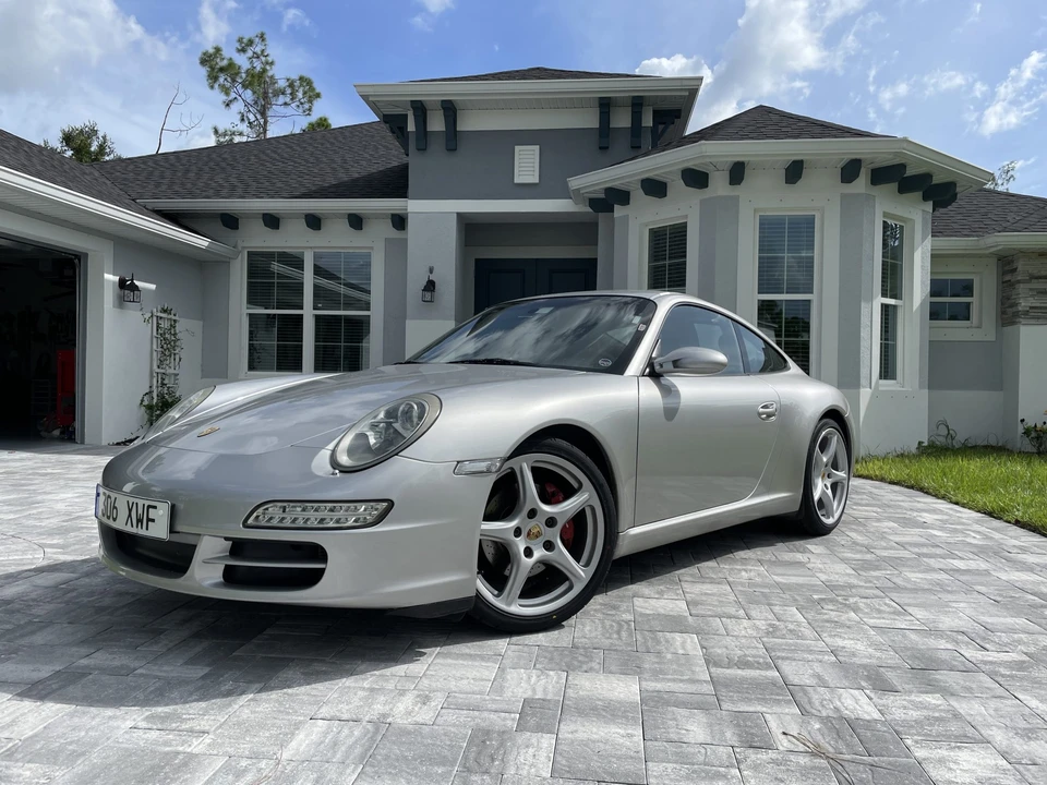 2005 Porsche 997 Carrera - Image 2 of 31
