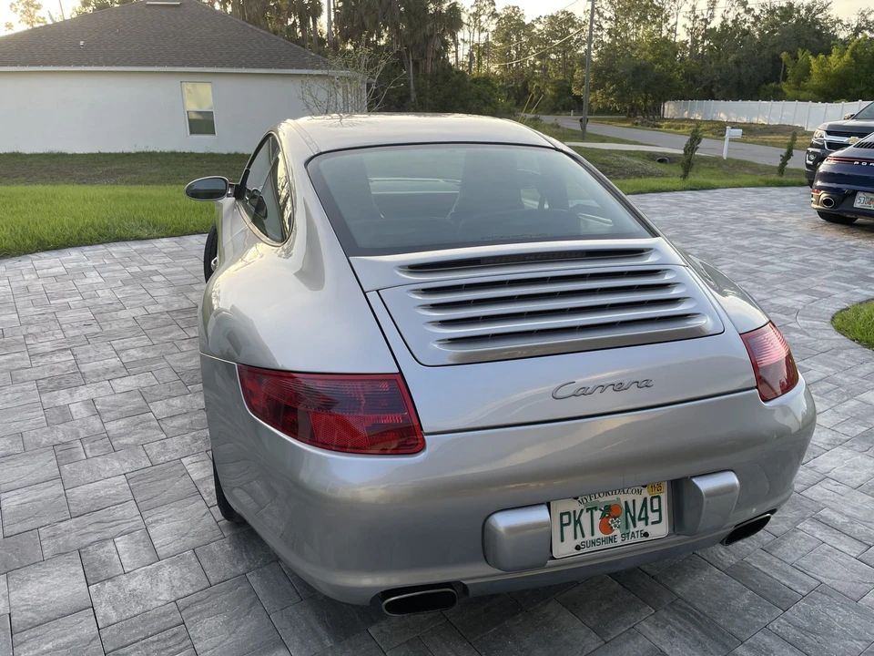 2005 Porsche 997 Carrera - Image 9 of 31